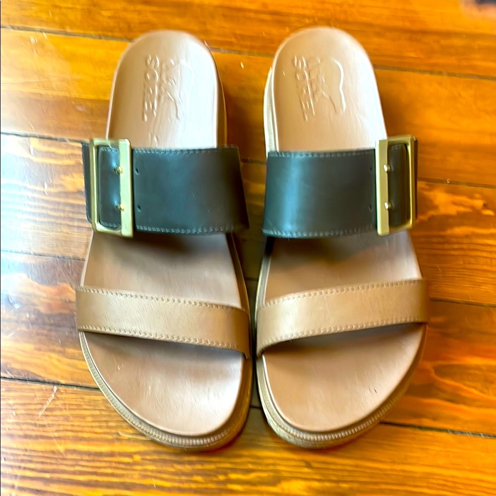 Sorel Women’s Size 9 Two Strap Roaming Sandal in Tan and Brown